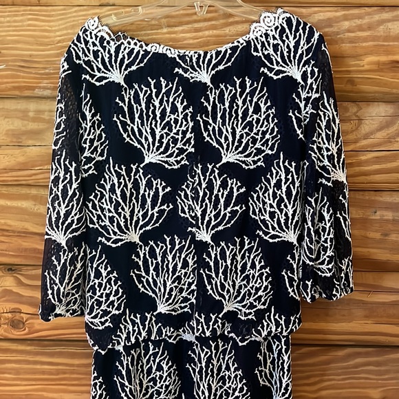 Lilly Pulitzer Dress - Picture 5 of 9